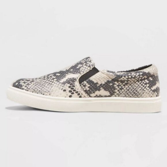 Women's Reese Printed Sneakers - A New Day™ - Picture 4 of 4